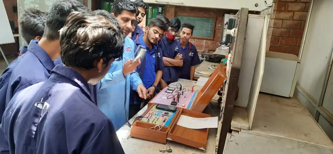 Electronics Mechanic Gallery