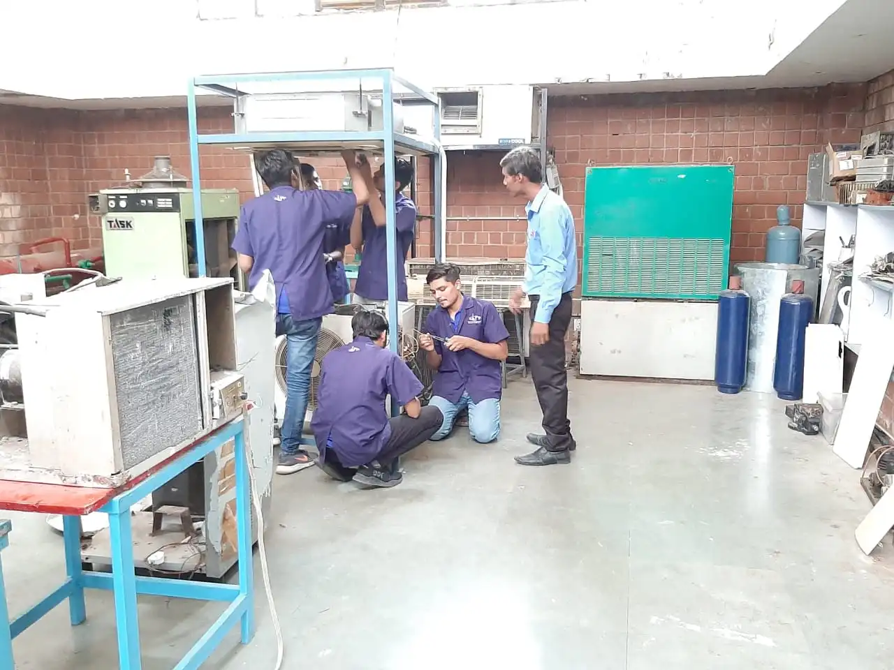 Refrigeration And Air Conditioning Technician Gallery